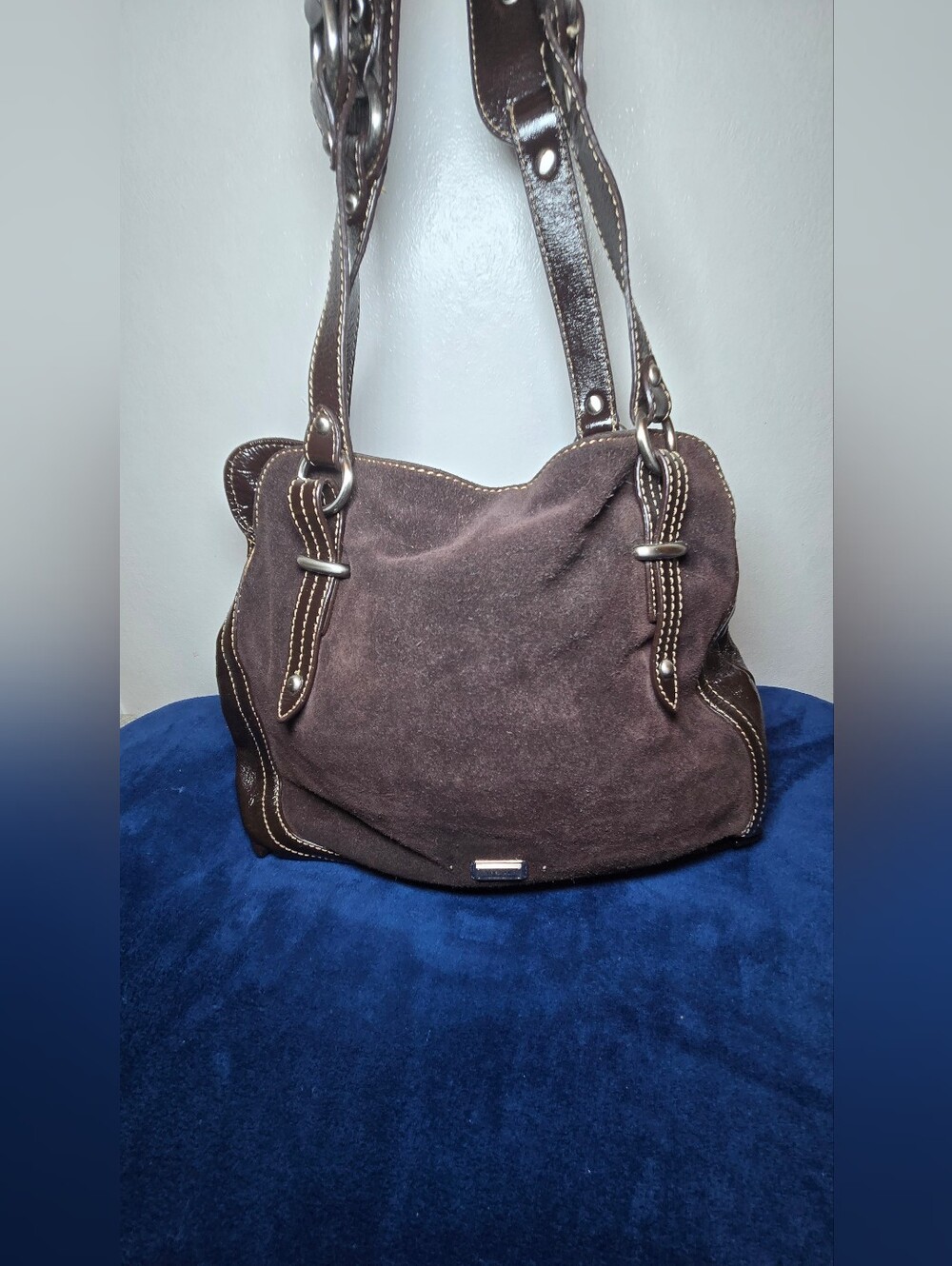 The Sak Chocolate Brown Suede Shoulder Bag Hobo Purse Y2K Chunky